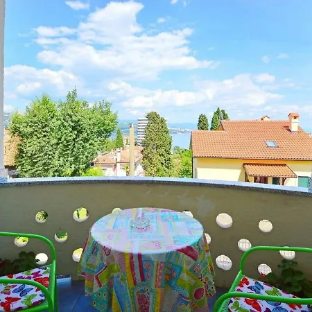 Pelda Apartment, Sea View, Parking, Pet Friendly Apartment *